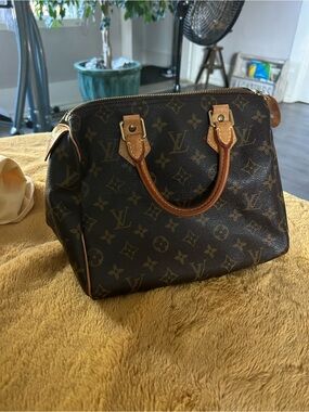 Authentic Louis Vuitton Monogram Canvas Satchel with Vachetta Trim , dust bag in